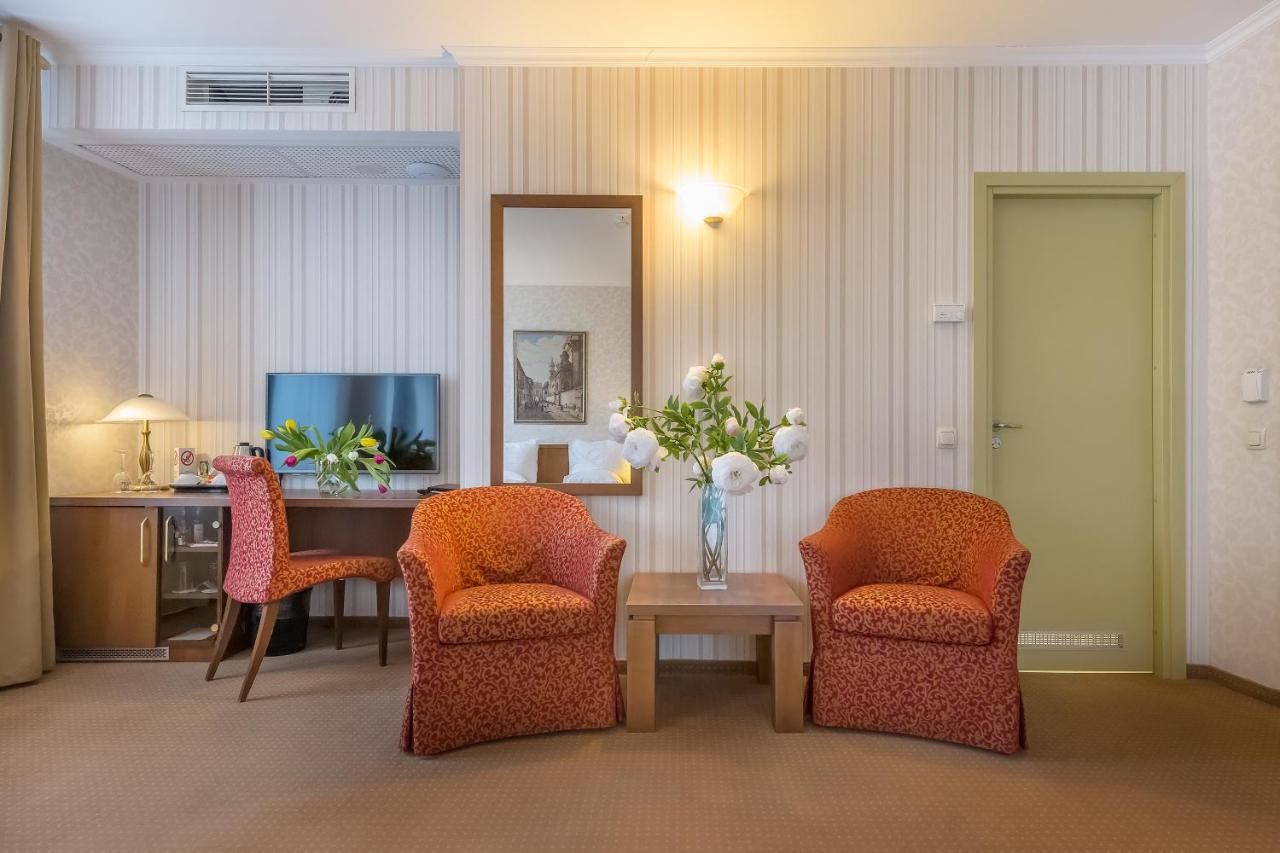 Отель Artis Centrum Hotels Вильнюс