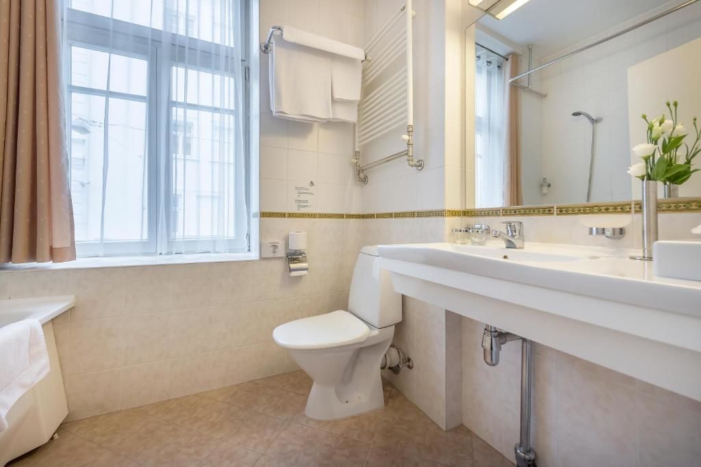 Отель Artis Centrum Hotels Вильнюс
