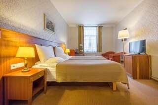 Отель Artis Centrum Hotels Вильнюс Стандартный двухместный номер с 1 кроватью и доступом в спа-центр-5