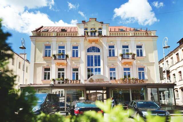 Отель Artis Centrum Hotels Вильнюс-3