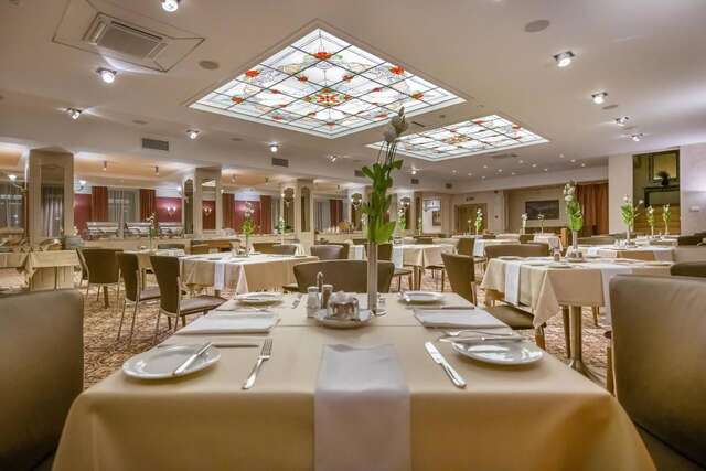 Отель Artis Centrum Hotels Вильнюс-10